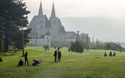 Tradici se daří udržovat. Společný plenér načal druhou desítku